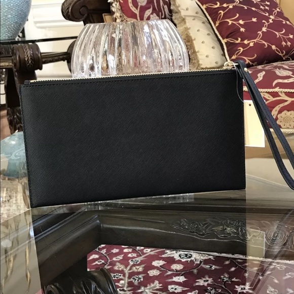 NWT Michael Kors perforated leather clutch - Picture 4 of 5